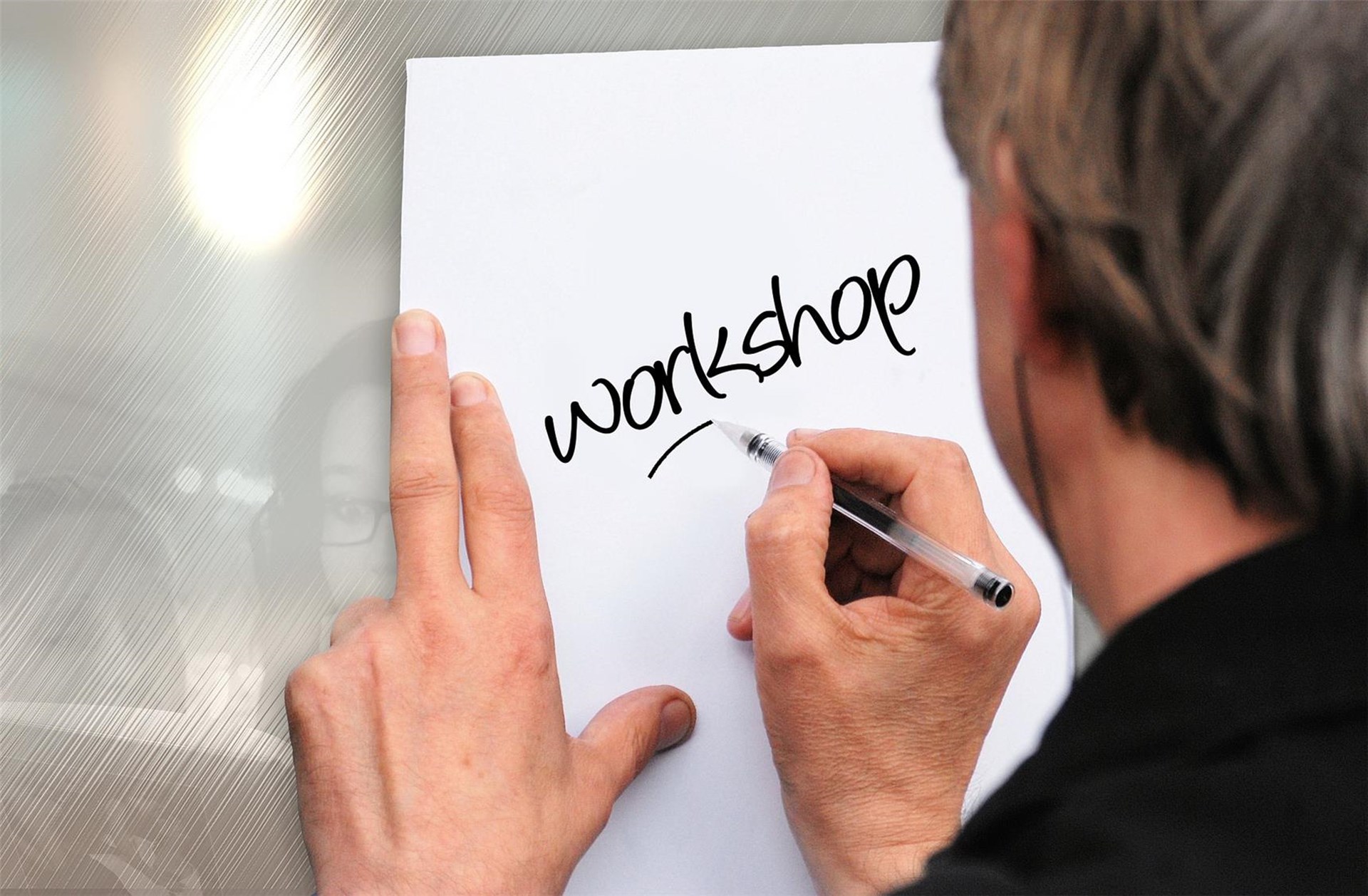 Hand schreibt Schriftzug Workshop